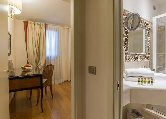 Отель Atlantic Palace 4*