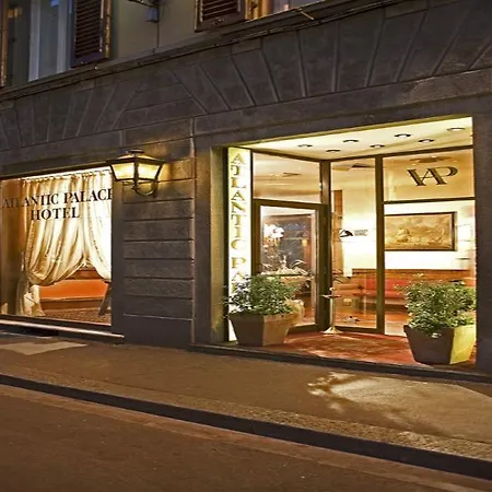 酒店 Atlantic Palace
